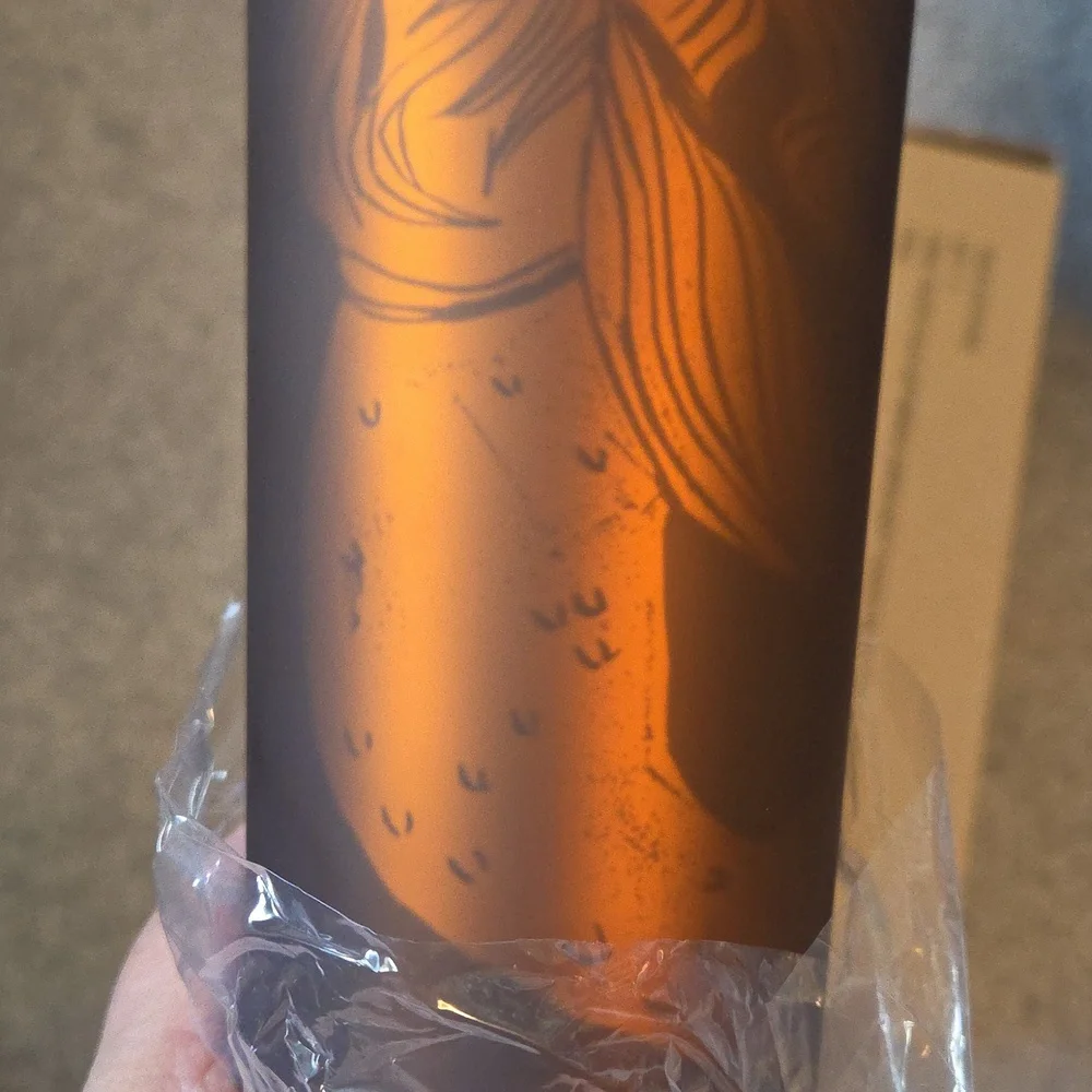 Starbucks Brown Tumbler with Straw 24oz - Picture 5 of 6